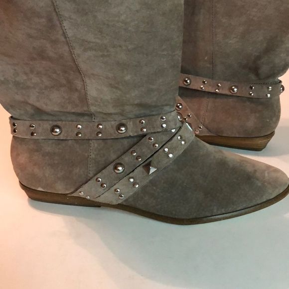 Decree suede studded boots - Picture 8 of 8